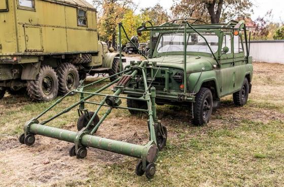 УАЗ-469 из СССР имел два руля: для чего автомобилю такая особенность