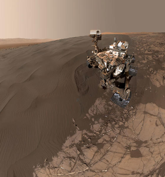 Марсоходу Curiosity — уже 7 лет. Вот 30 его лучших фотографий