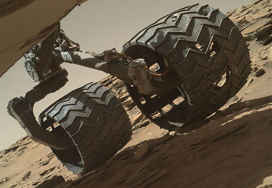 Марсоходу Curiosity — уже 7 лет. Вот 30 его лучших фотографий