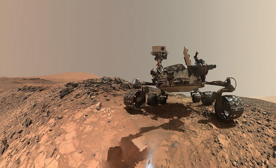 Марсоходу Curiosity — уже 7 лет. Вот 30 его лучших фотографий