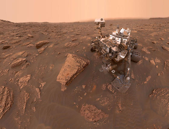 Марсоходу Curiosity — уже 7 лет. Вот 30 его лучших фотографий