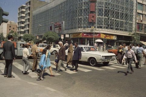 Опубликованы фотографии «любви и роскоши в Иране до Исламской революции»